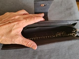 Cartera de mano elegante