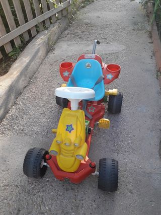 quad a pedales con agarradero para niñ@s