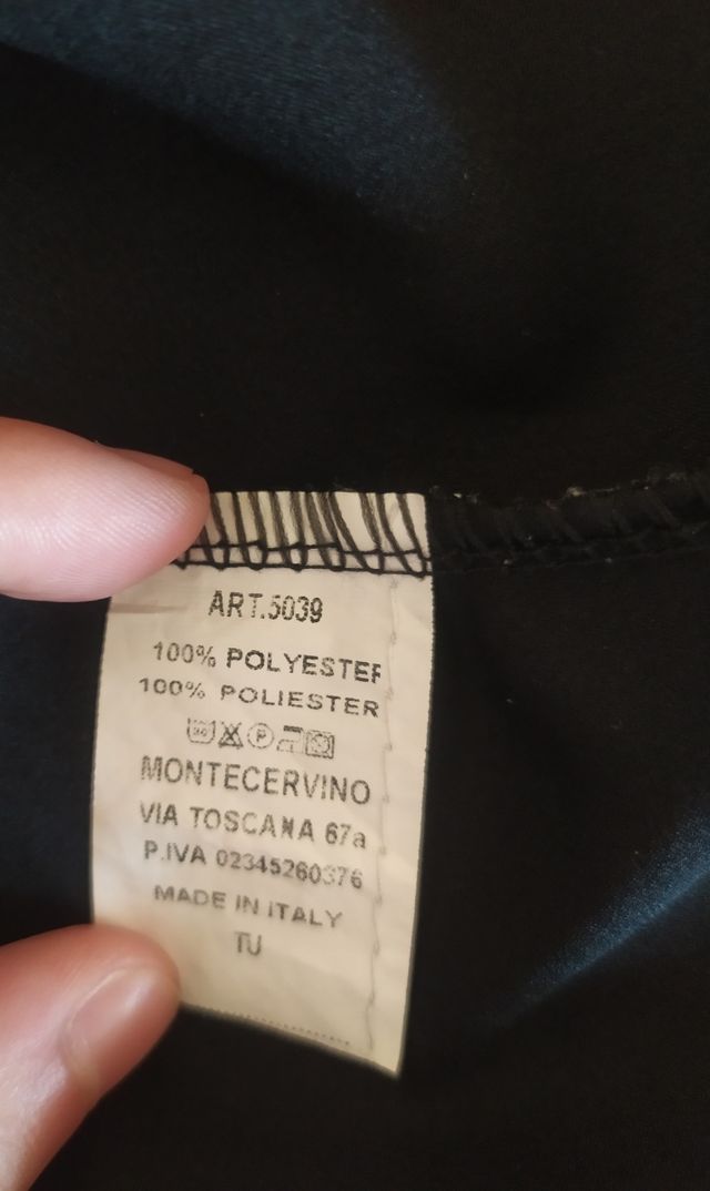 Vestito nero con fiocco
