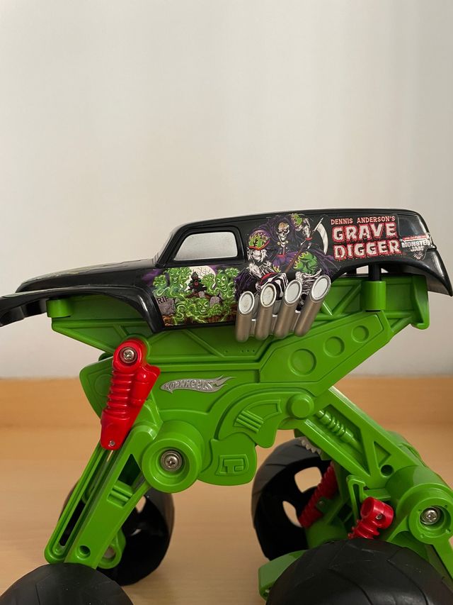 Hot Wheels - Grave Digger