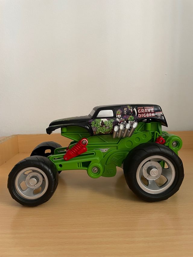 Hot Wheels - Grave Digger