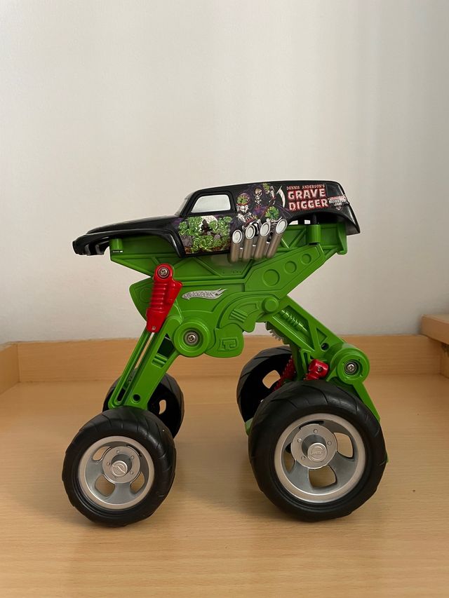 Hot Wheels - Grave Digger
