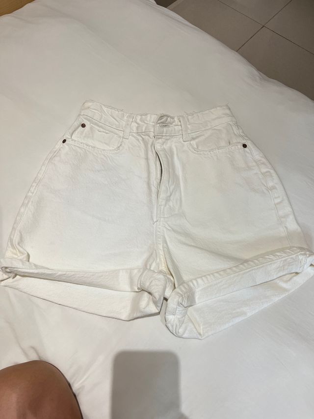 Shorts blancos