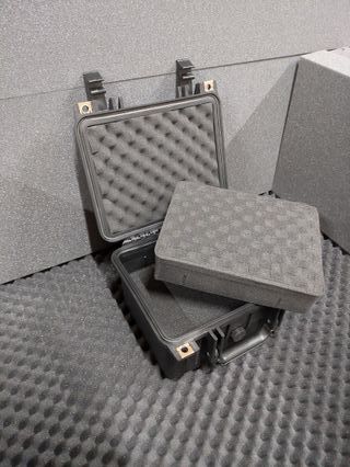 Maletin Maleta estanco NUEVO 27x24x17 (no pelicase