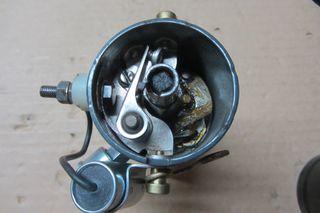 delco seat 600,renault 4/4, gordini, eje delco 124