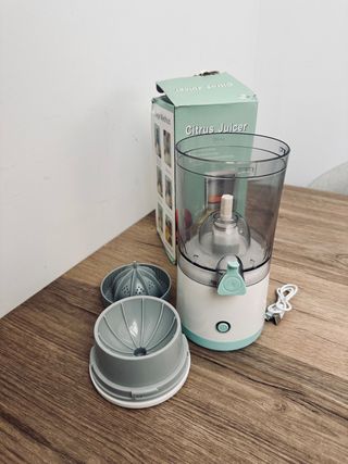 Exprimidor automatico 