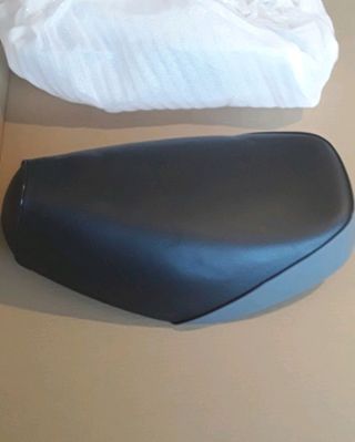 Sillón asiento monoplaza Yamaha Jog negro y gris