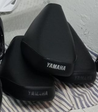 Sillón asiento monoplaza Yamaha Jog negro y gris