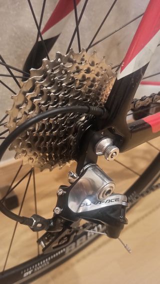 Bicicleta de carretera de carbono