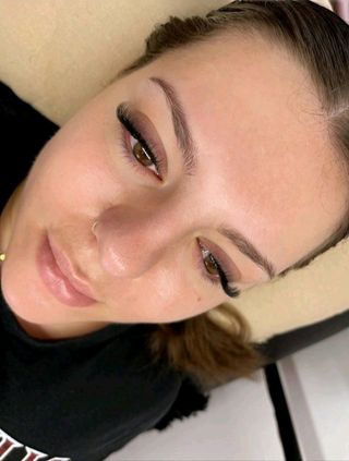 Lifting de pestañas y tinte y Extensiones de pesta