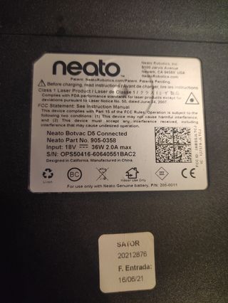 Robot aspirador neato 