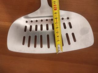 espátula grande en acero inoxidable