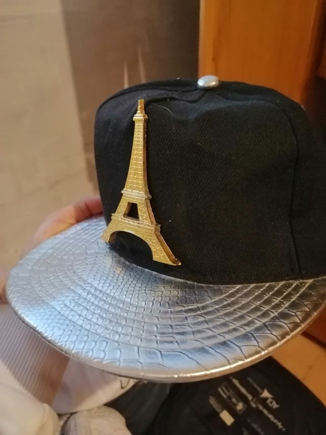 2 gorras planas tipo beisbol