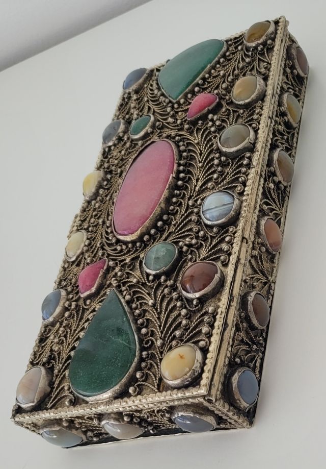 Caja de joyas  antigua