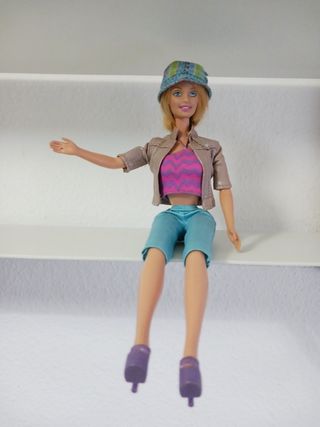 MUÑECA BARBIE ANTIGUA Y ORIGINAL