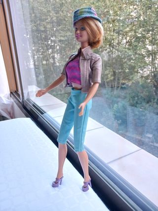 MUÑECA BARBIE ANTIGUA Y ORIGINAL