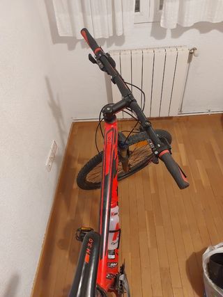 Bicicleta de montaña Scott Aspect 740