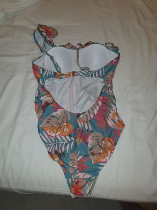 DOLORES CORTES  Bañador dePremama
