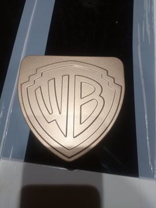Moneda + Estuche Aniversario Warner bros 100 años