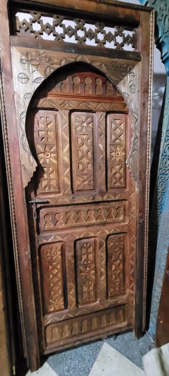 Puertas talladas arabe madera