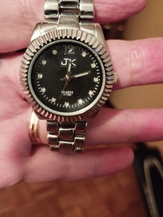 Reloj de cuarzo Quartz A1196 de mujer.. nuevo.