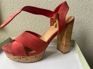 Sandalias de ante y corcho