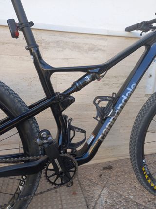 Bicicleta cannondale scalpel carbon 2