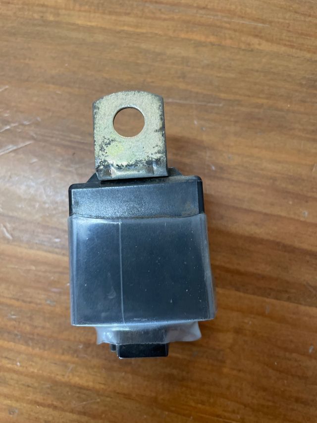 Relé de paro ocasión Aixam