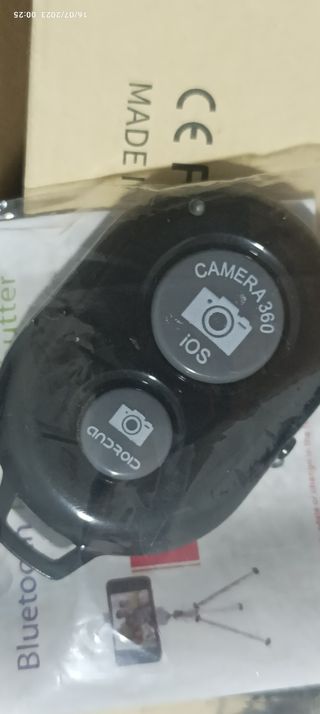 Trípode Bluetooth para móviles. A estrenar