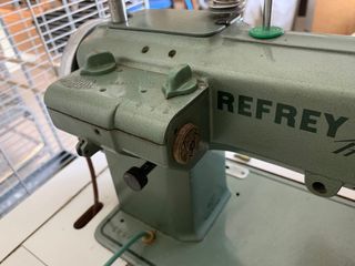 MAQUINA COSER Y BORDAR