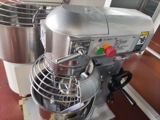 AMASADORA PLANETARIA 10 LITROS 