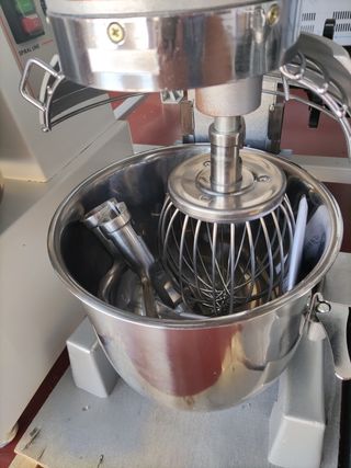 AMASADORA PLANETARIA 10 LITROS 