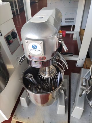 AMASADORA PLANETARIA 10 LITROS 