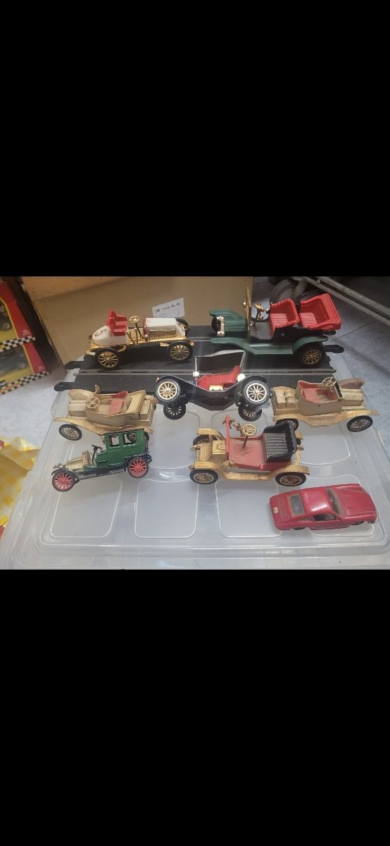 1/18 ? 1/24 ? Maqueta coches