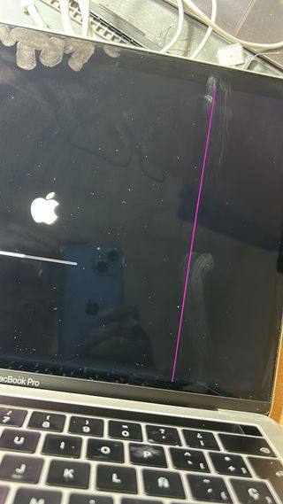 Reparación de pantalla de MacBook Pro 