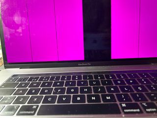 Reparación de pantalla de MacBook Pro 
