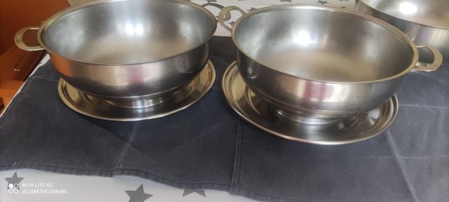 Sopera de acero inoxidable