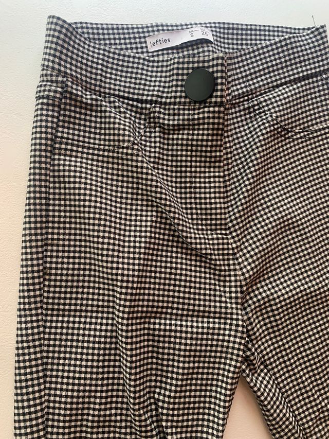 Pantalón cuadros