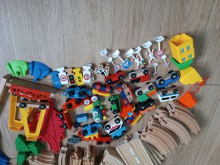 Piezas de tren de madera