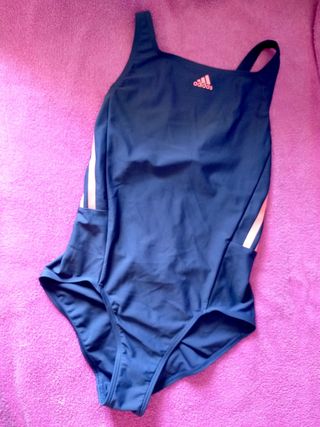 BAÑADOR ADIDAS TALLA 11/12 AÑOS