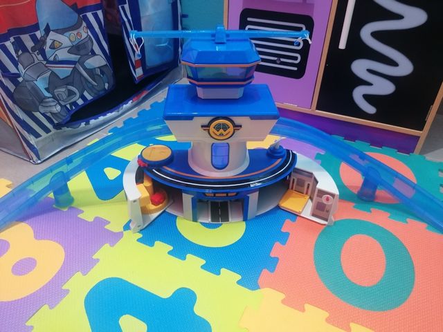 aeropuerto super wings