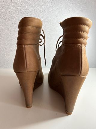 Botines de cuña Zara