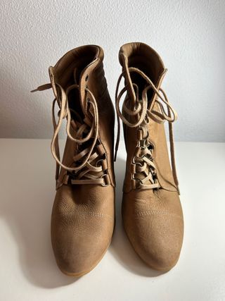 Botines de cuña Zara