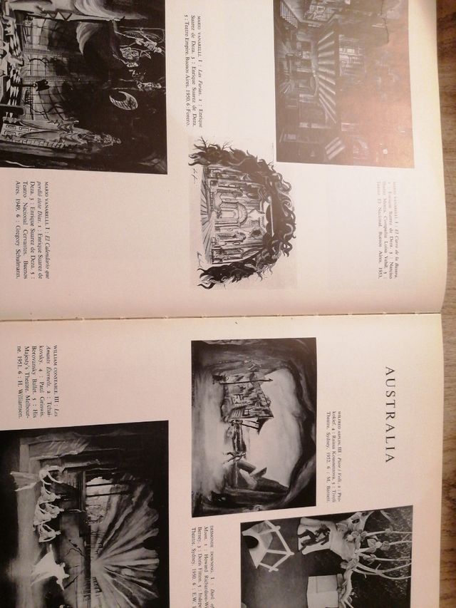 Le Decor de Theatre dans le Monde