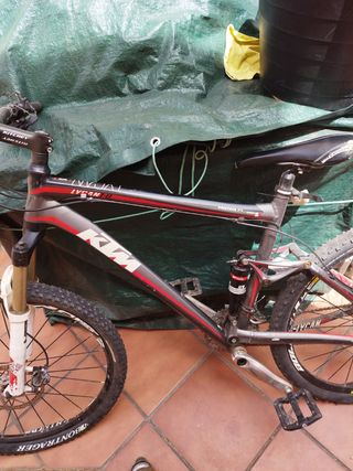 bicicleta KTM doble amortiguacion