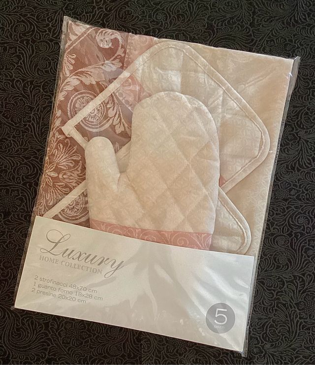 Set cucina di 5 pezzi/ Ancora Confezionato