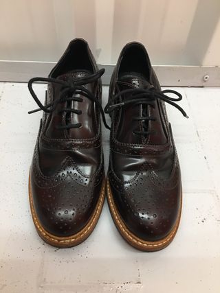 MASSIMO DUTTI - zapatos cordones 37