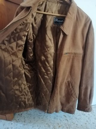 Chaqueta antelina. 