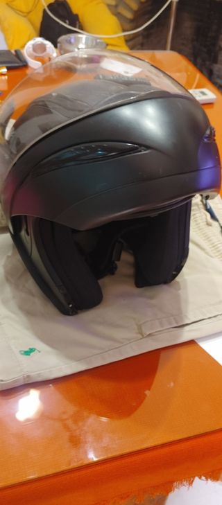 se vende casco modular piaggio talla S