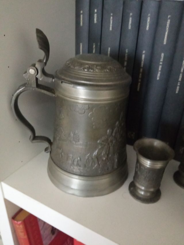 set di bicchieri con caraffa